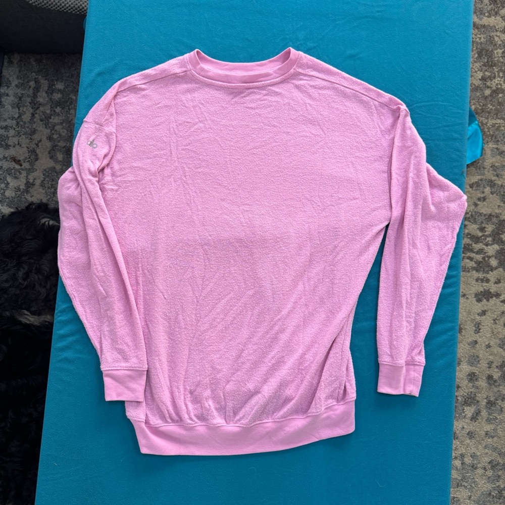 ALO Yoga Soft Pink Long Sleeve Top
